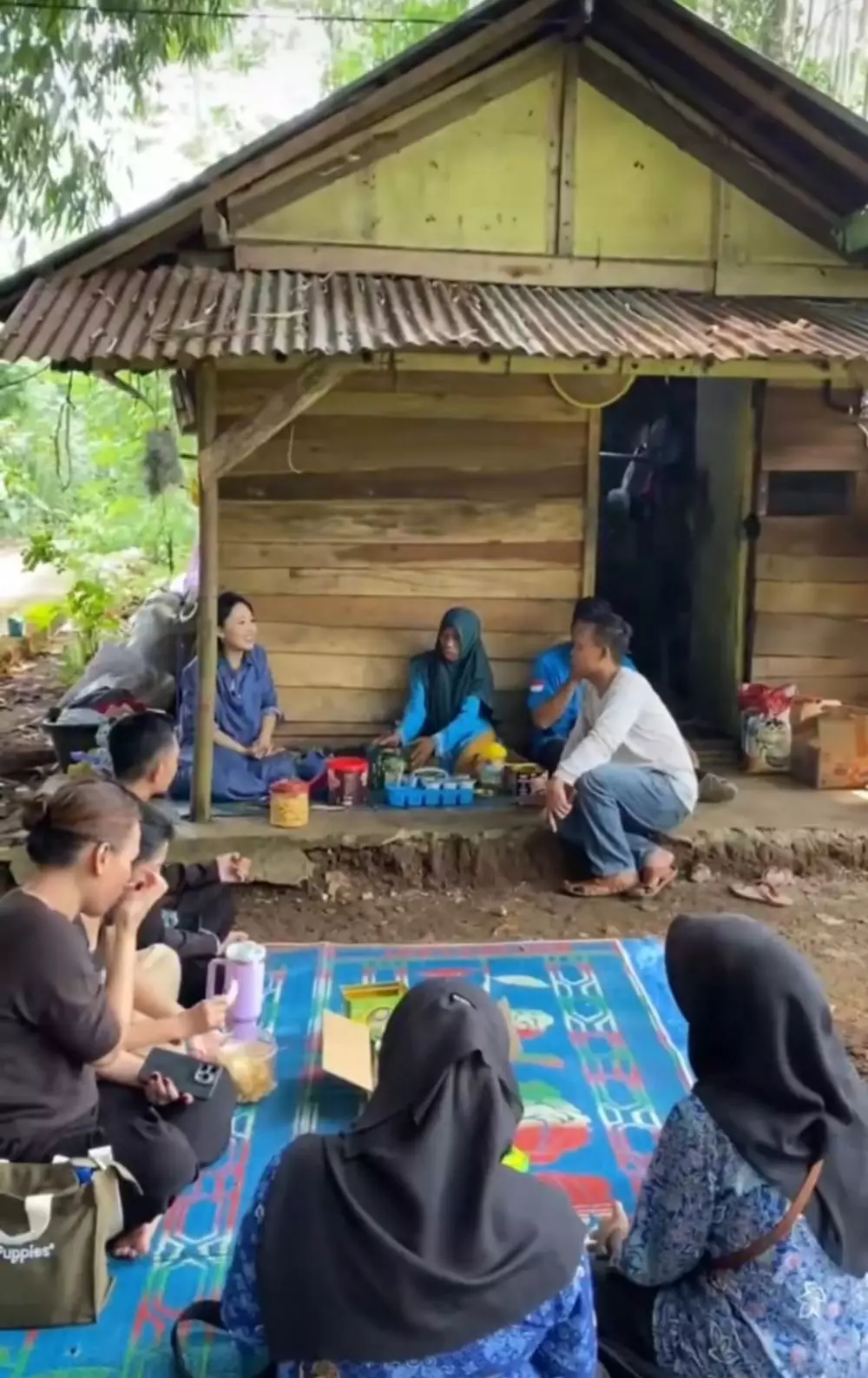 momen Mak Sombret bertemu dengan Vita © TikTok