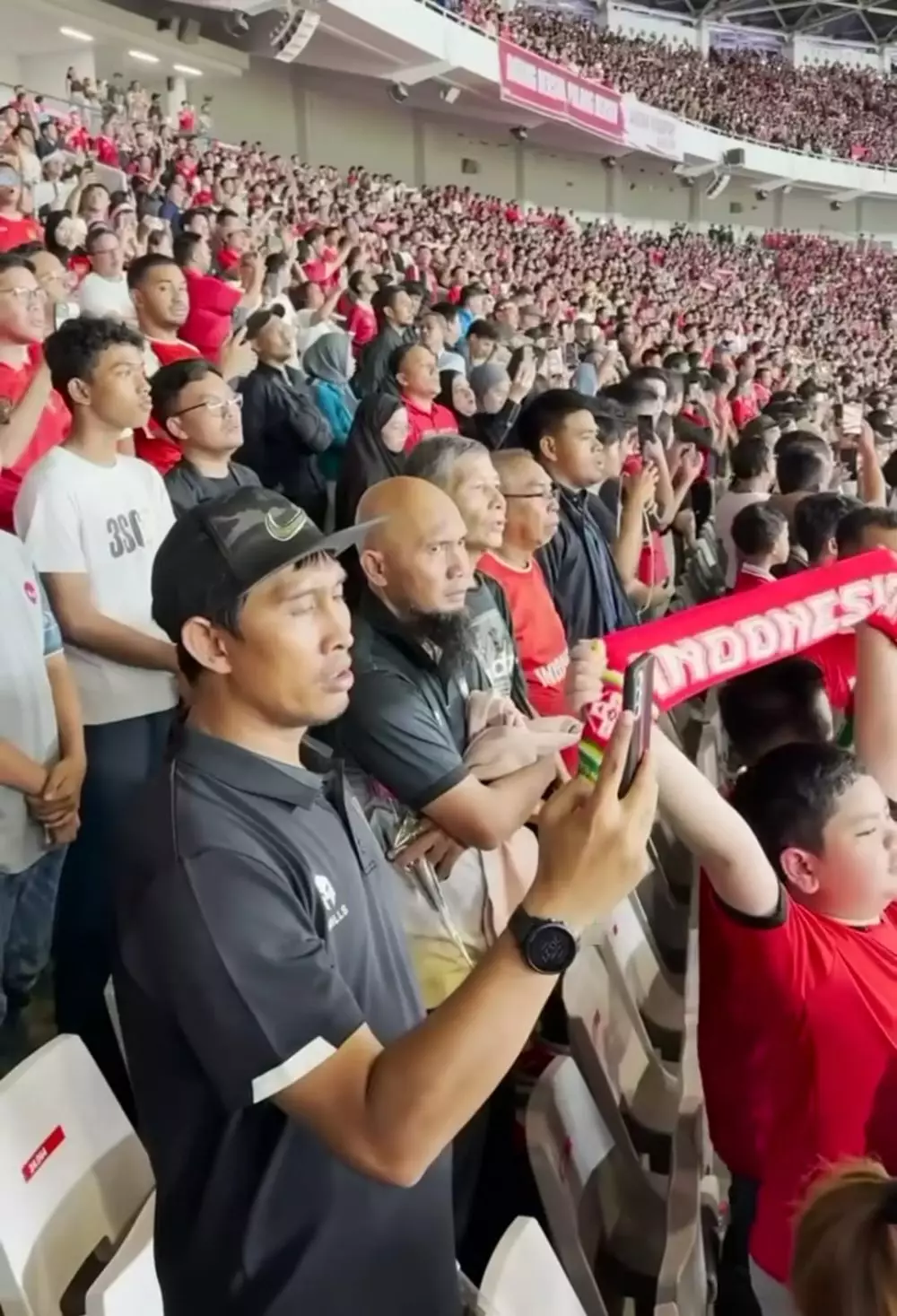 tanggapan pssi terkait gonzales duduk di tribun penonton berbagai sumber