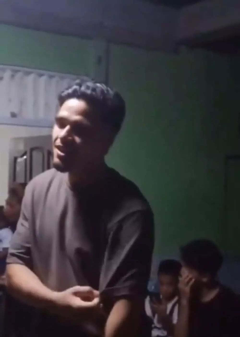 ragnar pulang kampung © Instagram ragnar pulang kampung © Instagram