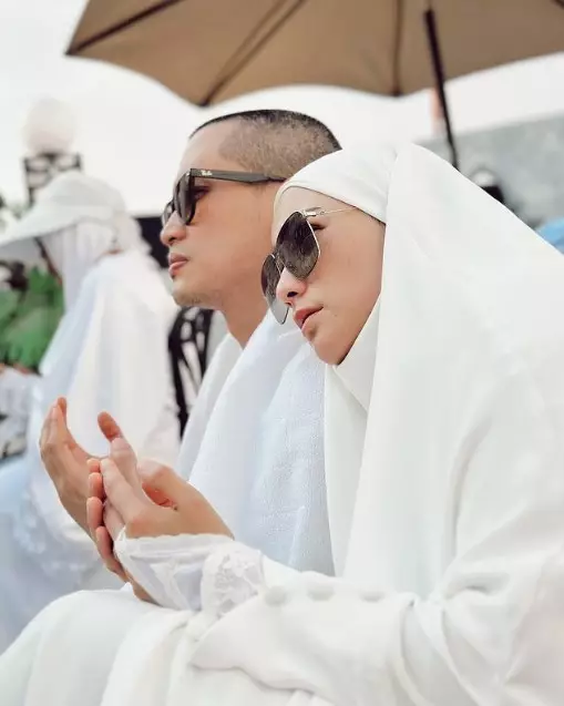 seleb jalani wukuf di Arafah © Instagram seleb jalani wukuf di Arafah © Instagram