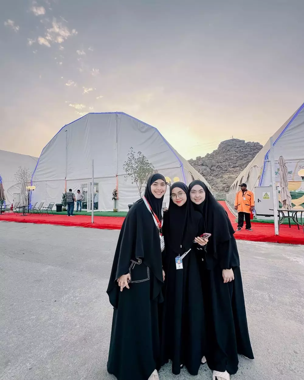 seleb jalani wukuf di Arafah © Instagram seleb jalani wukuf di Arafah © Instagram