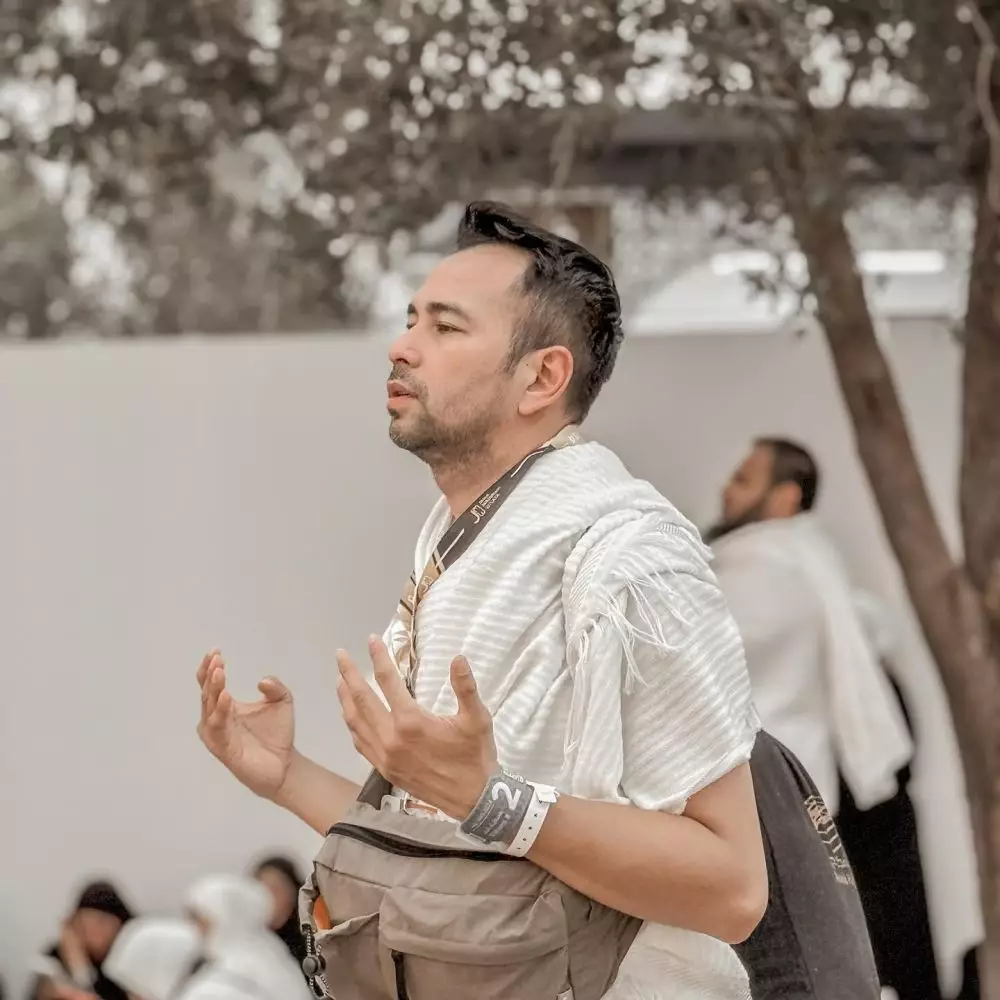 seleb jalani wukuf di Arafah © Instagram seleb jalani wukuf di Arafah © Instagram