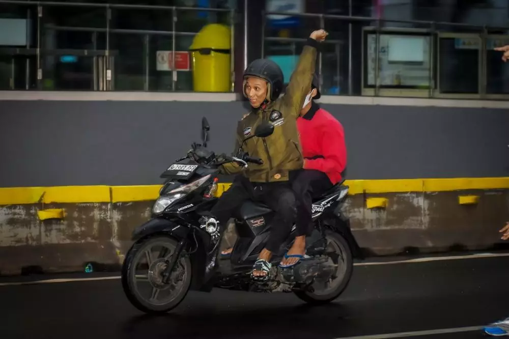 kesaksian fotografer penjambretan cfd © Instagram