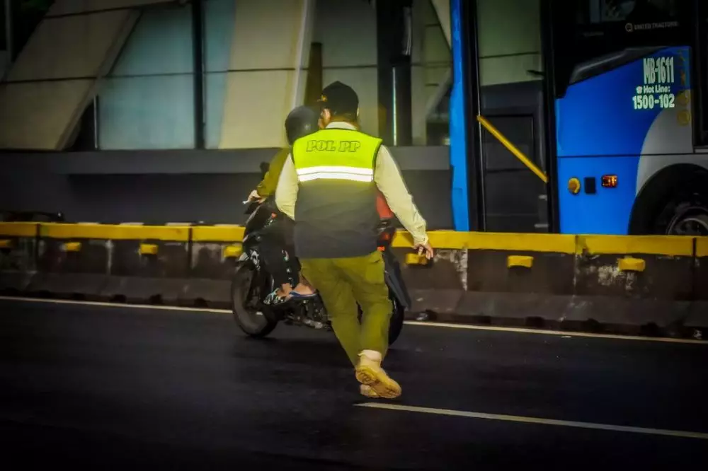 kesaksian fotografer penjambretan cfd © Instagram