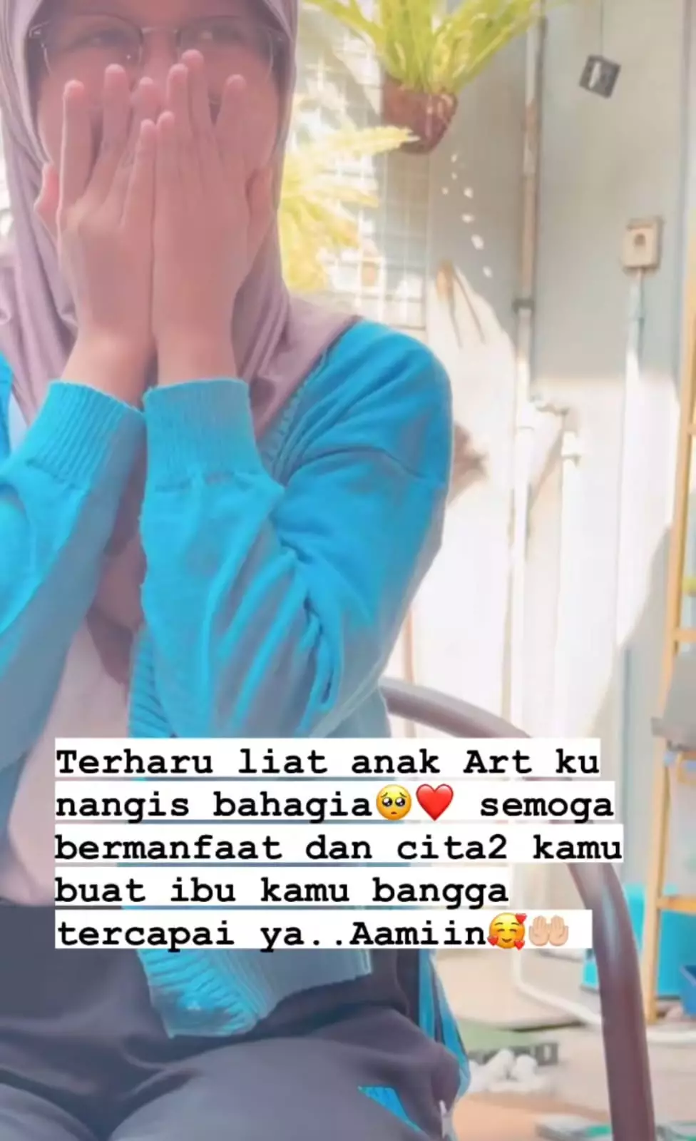 majikan kasih beasiswa ke anak PRT © TikTok majikan kasih beasiswa ke anak PRT © TikTok