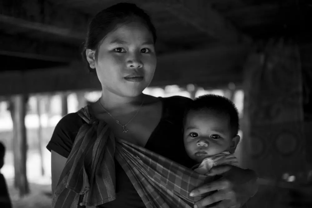 Ibu riskan alami depresi post partum © 2024 brilio.net Ibu riskan alami depresi post partum © 2024 brilio.net
