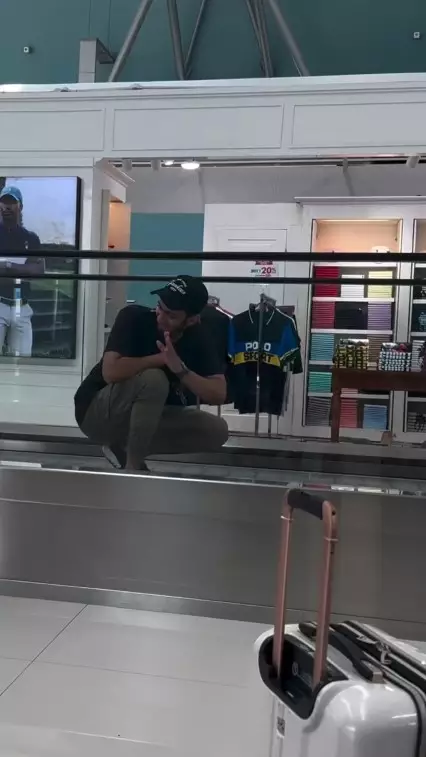 Vebby Palwinta liburan ke Malaysia © Instagram