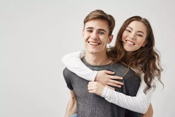 Rayuan gombalan lucu dan romantis untuk istri freepik.com Rayuan gombalan lucu dan romantis untuk istri freepik.com