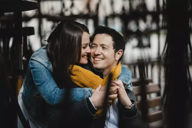  Kata-kata gombalan 'I love you' untuk pacar freepik.com