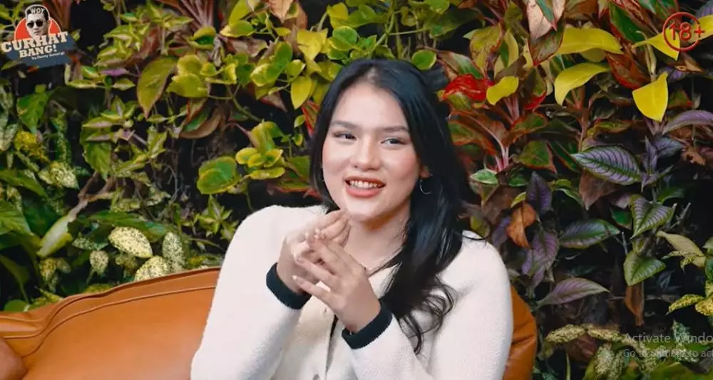 deva dan devina risih di jodoh-jodohkan © 2024 berbagai sumber