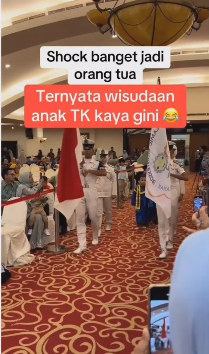 wisuda tk mewah © TikTok
