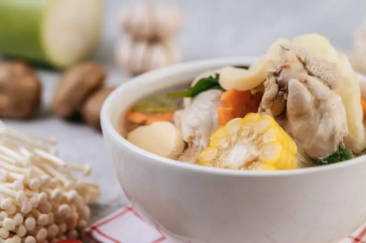 6 Makanan yang dapat meredakan batuk pilek freepik.com   6 Makanan yang dapat meredakan batuk pilek freepik.com