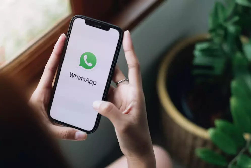 Kenapa kirim foto WhatsApp selalu buram dan tidak jelas? Ini caranya agar foto WA berkualitas HD