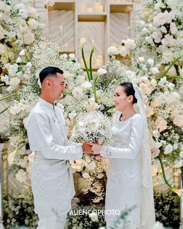 nikita mirzani soal putusnya ayu ting ting berbagai sumber