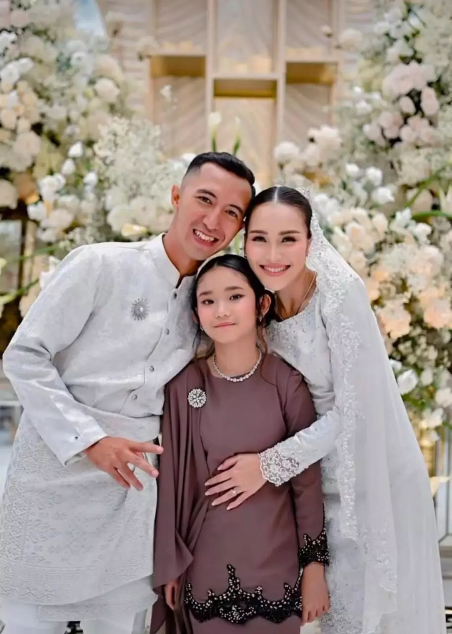 ayu ting ting gagal nikah dengan fardhana © 2024 brilio.net