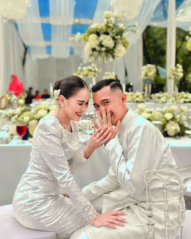 adik ayu ting ting singgung perselingkuhan © instagram