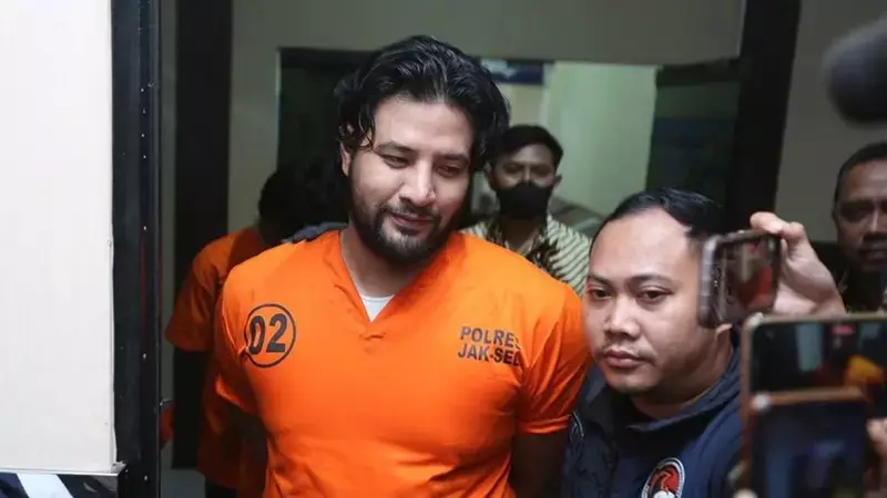 ammar zoni modali bisnis narkoba berbagai sumber ammar zoni modali bisnis narkoba berbagai sumber