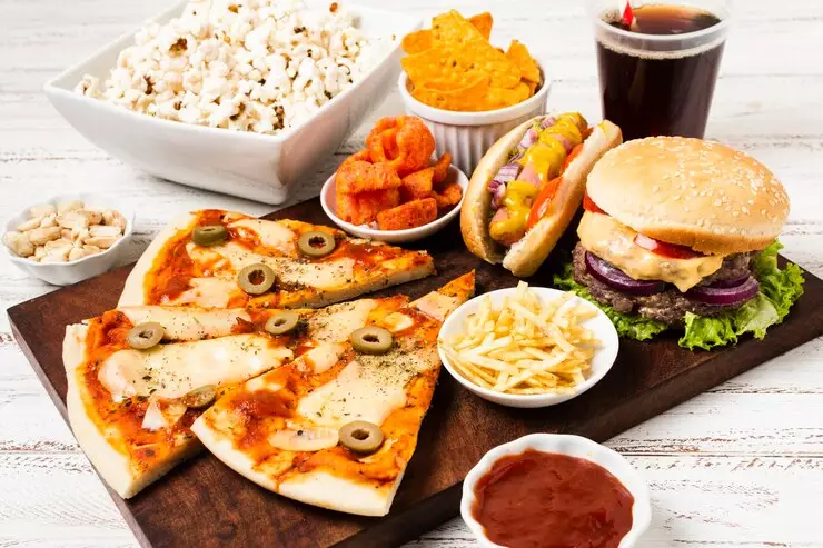 9 Makanan yang harus dihindari penderita hepatitis freepik.com 9 Makanan yang harus dihindari penderita hepatitis freepik.com