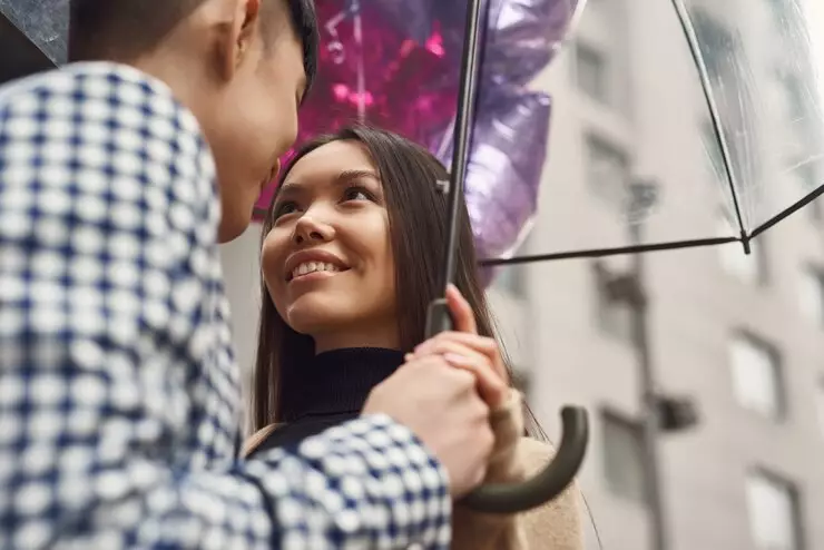 Kata-kata bucin estetik untuk ungkapkan perasaan ke pasangan freepik.com