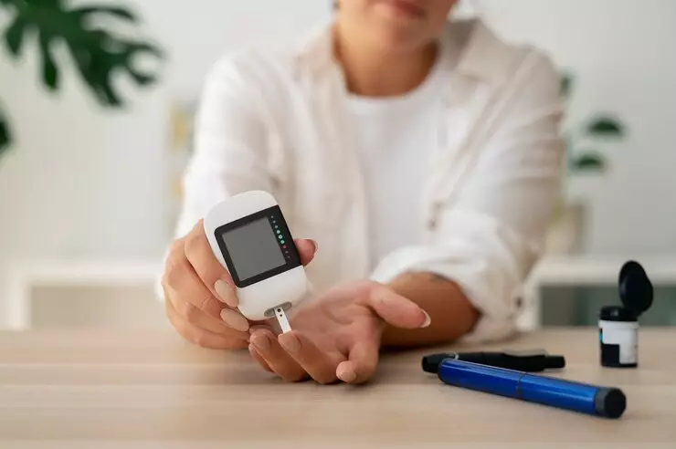 Telapak tangan berkeringat bisa jadi isyarat 8 penyakit ini freepik.com  Telapak tangan berkeringat bisa jadi isyarat 8 penyakit ini freepik.com