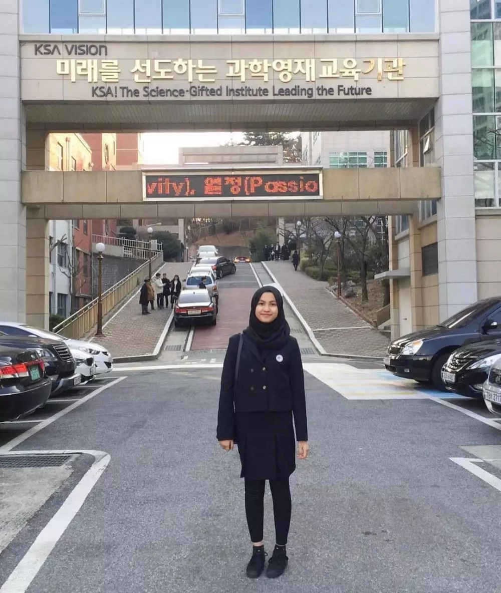 ini sosok Xaviera di COC © Instagram