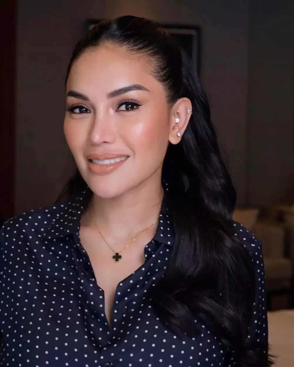 nikita mirzani sindir permak wajah karena sinus © instagram