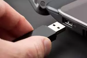 Cara memperbaiki drive USB eksternal yang tidak terbaca di perangkat Windows   