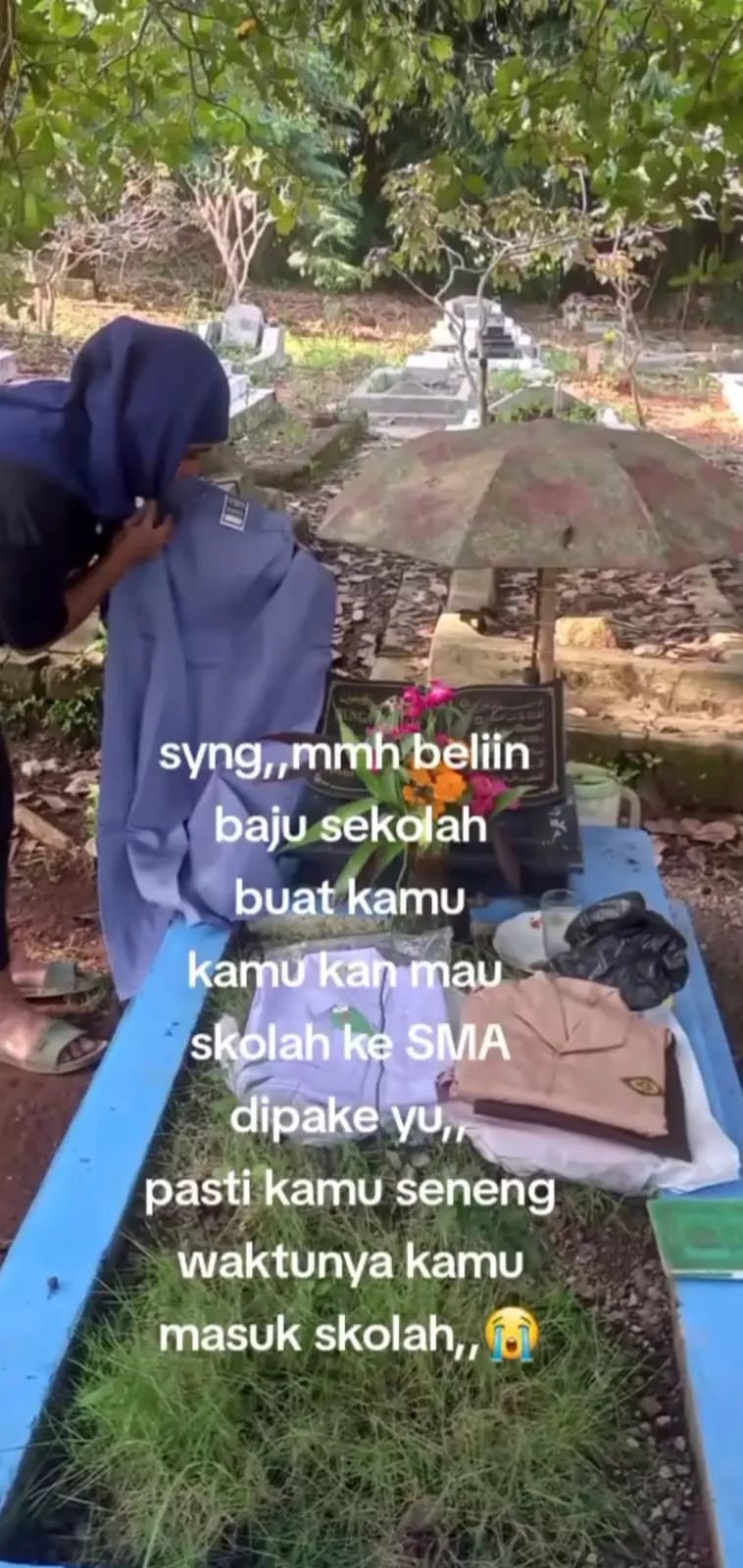 obati rindu ke anak yang baru meninggal  © TikTok obati rindu ke anak yang baru meninggal  © TikTok