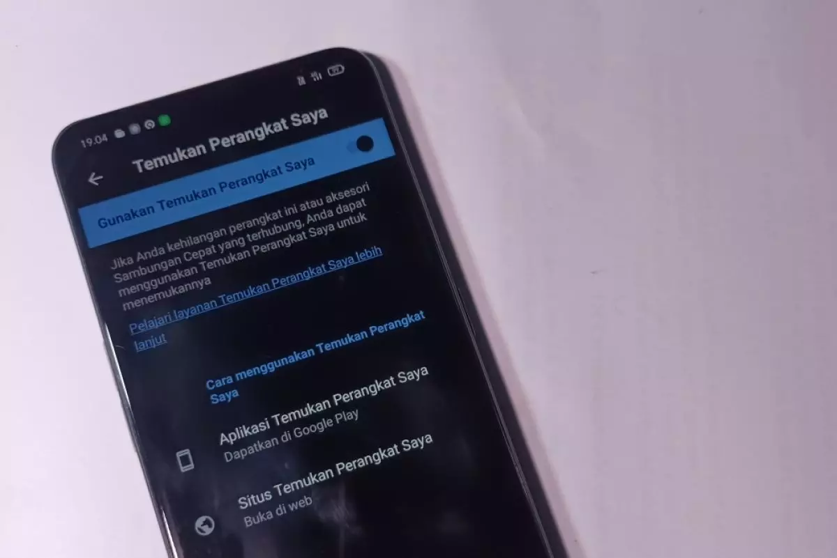 Cara menyiapkan dan menggunakan fitur Find My Device di perangkat Android
