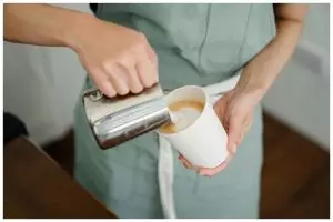 Campuran kopi dan kayu manis jadi rahasia kesehatan optimal, ini 7 manfaatnya