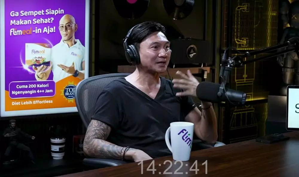 Anji berikan Rp80 juta untuk kebutuhan rumah tangga  berbagai sumber