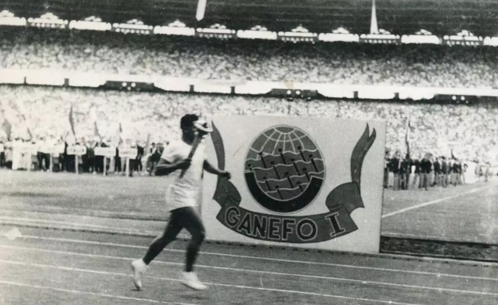 Kontroversi dalam sejarah Olimpiade Berbagai sumber