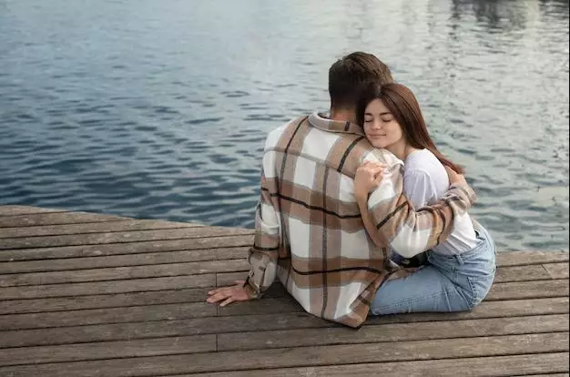 Gombalan maut untuk pacar sedih freepik.com