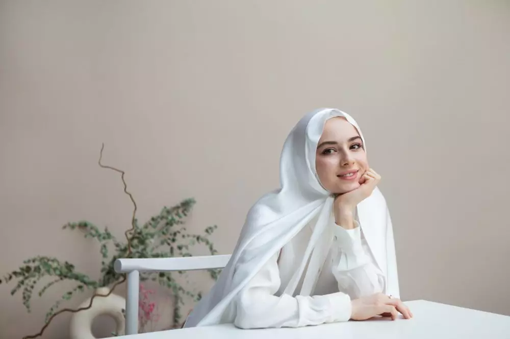 Gombalan maut untuk wanita muslimah © 2024 freepik.com Gombalan maut untuk wanita muslimah © 2024 freepik.com