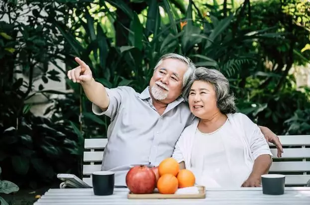 gaya hidup sehat cegah demensia freepik.com