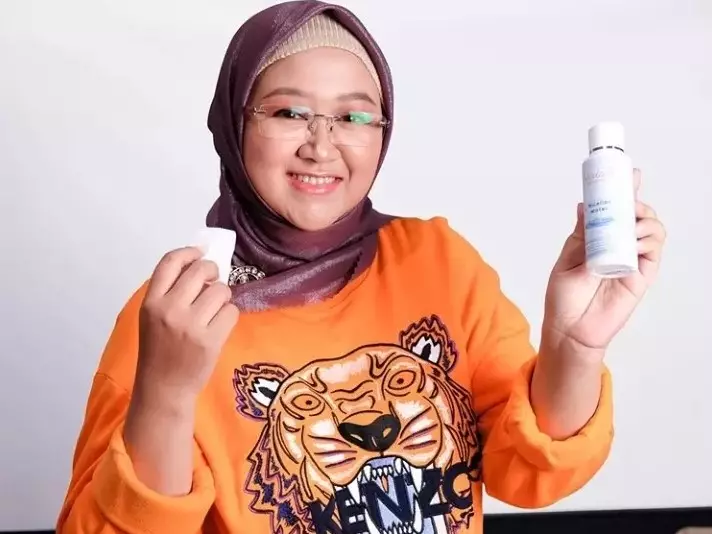 Meita Irianty influencer parenting © berbagai sumber