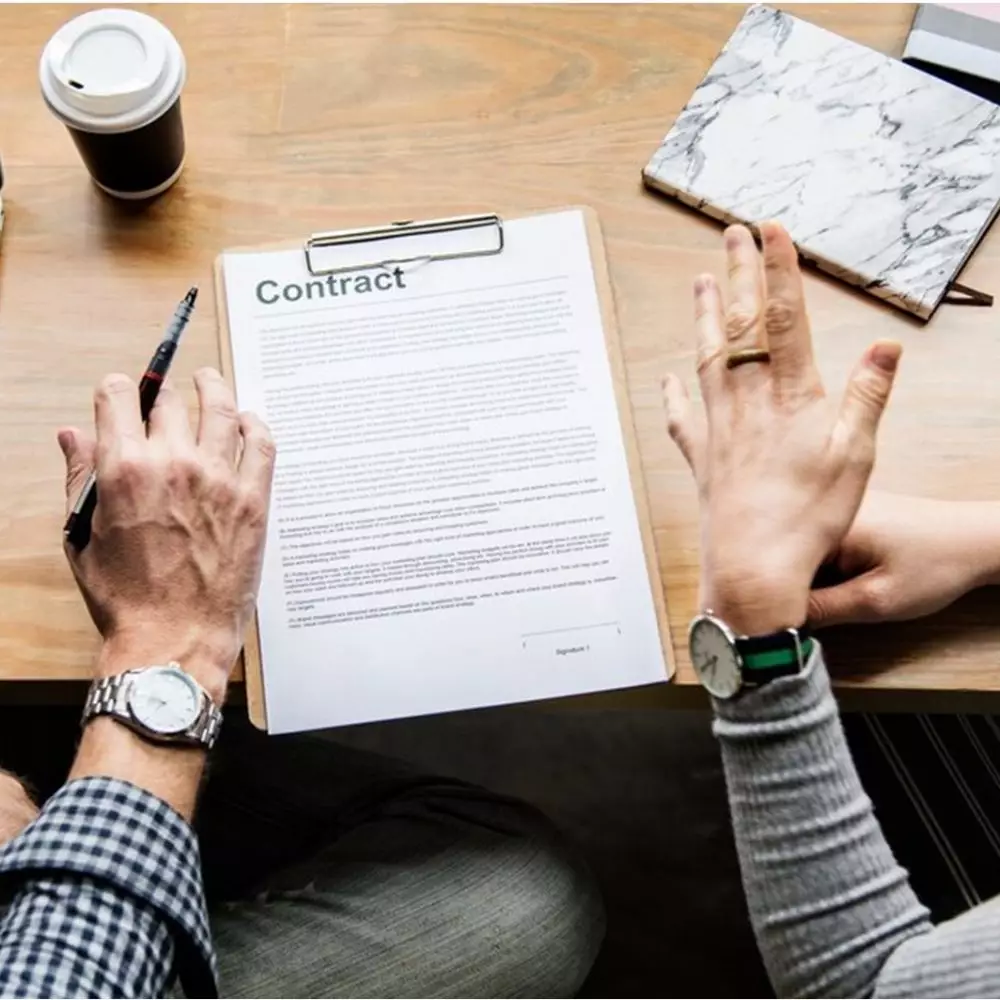 Contoh surat perjanjian hutang, lengkap dengan syaratnya © 2024 brilio.net