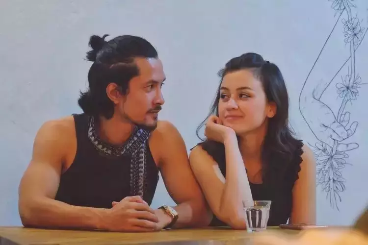 Edward Akbar ajukan penundaan pemeriksaan © Instagram