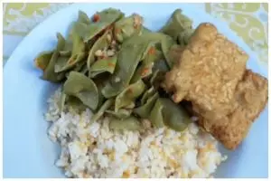 Emak-emak ini punya trik tak biasa masak sayur lodeh, rendah kolesterol meski tetap menggunakan santan