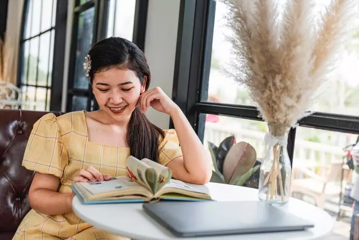  Contoh kalimat majas yang baik dan benar freepik.com