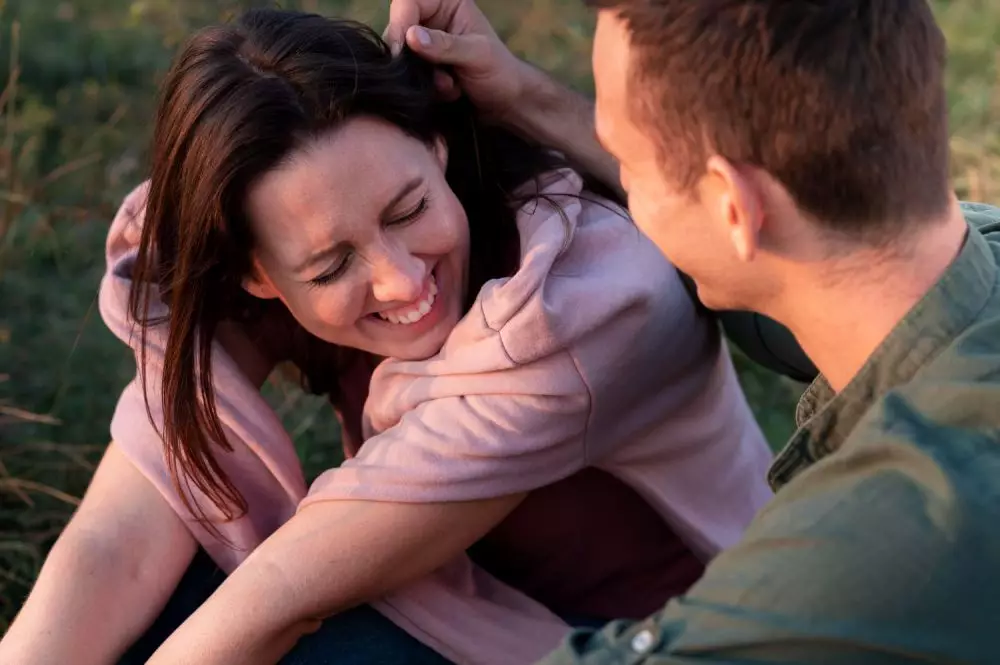 Gombalan maut bikin salting pasangan © 2024 freepik.com Gombalan maut bikin salting pasangan © 2024 freepik.com