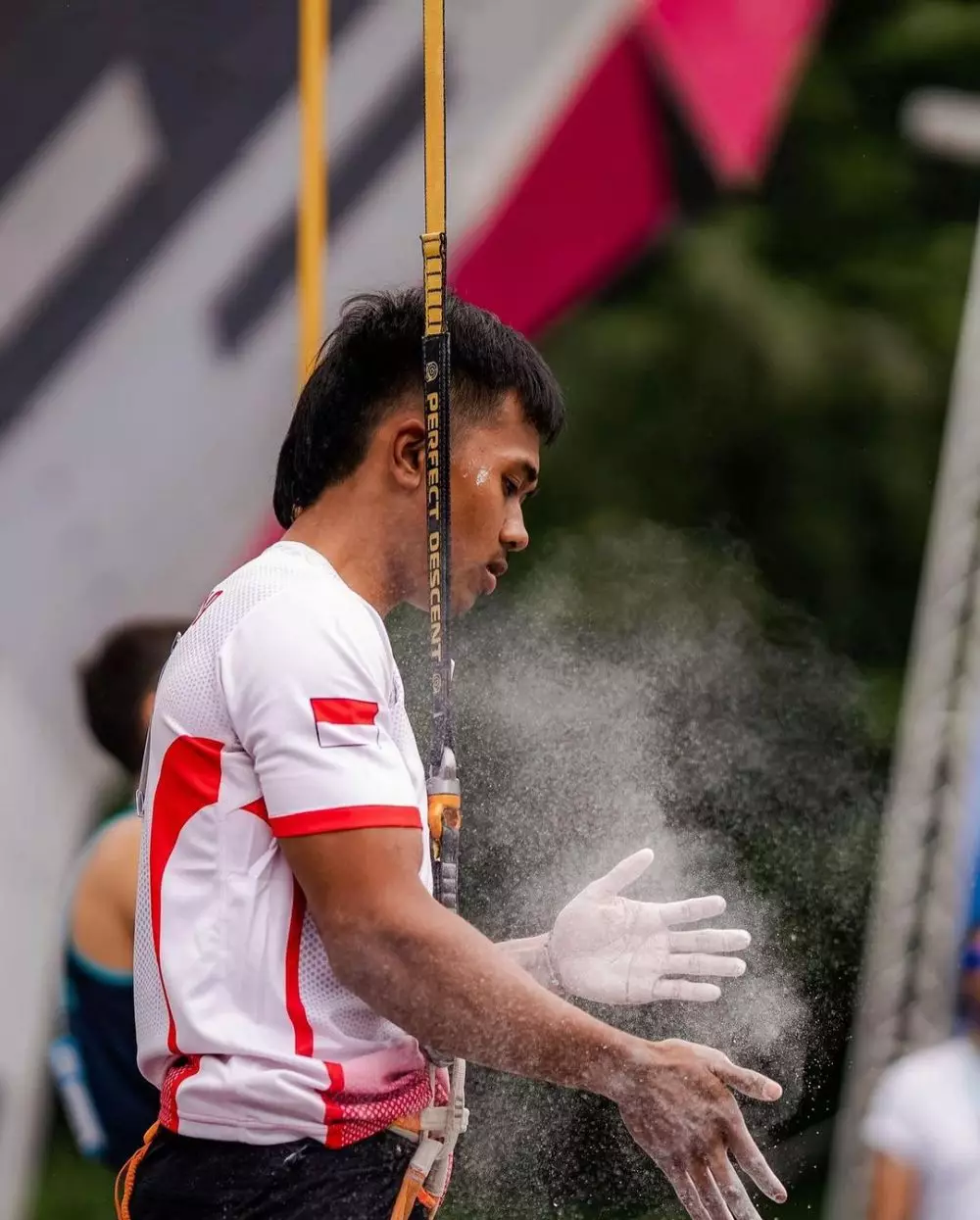 Atlet panjat tebing Indonesia yang berprestasi berbagai sumber Atlet panjat tebing Indonesia yang berprestasi berbagai sumber