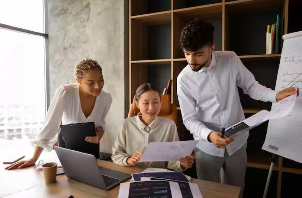 Contoh surat balasan penawaran freepik.com