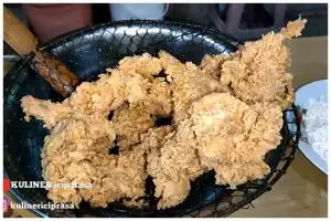 Penyebab tepung menggumpal dan ayam goreng jadi keras, ini trik agar fried chicken renyah dan krispi
