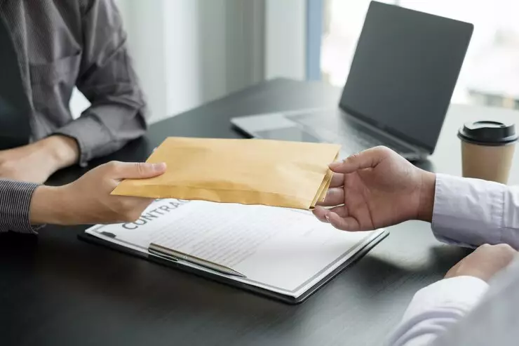 Contoh surat pengantar freepik.com