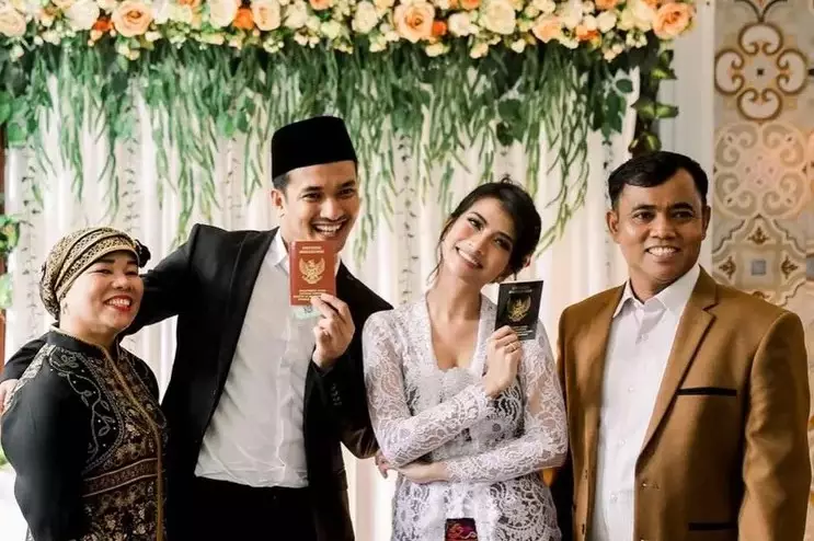 Masa lalu Vanessa Angel diungkit Atta © Instagram