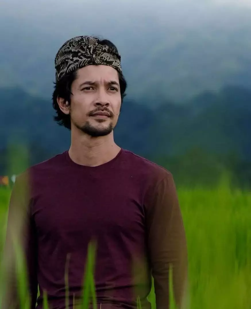 edward akbar bantah lakukan penggelapan mobil © instagram edward akbar bantah lakukan penggelapan mobil © instagram