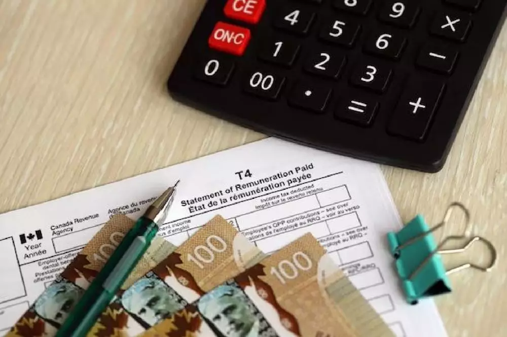 Contoh surat keterangan penghasilan orang tua freepik.com