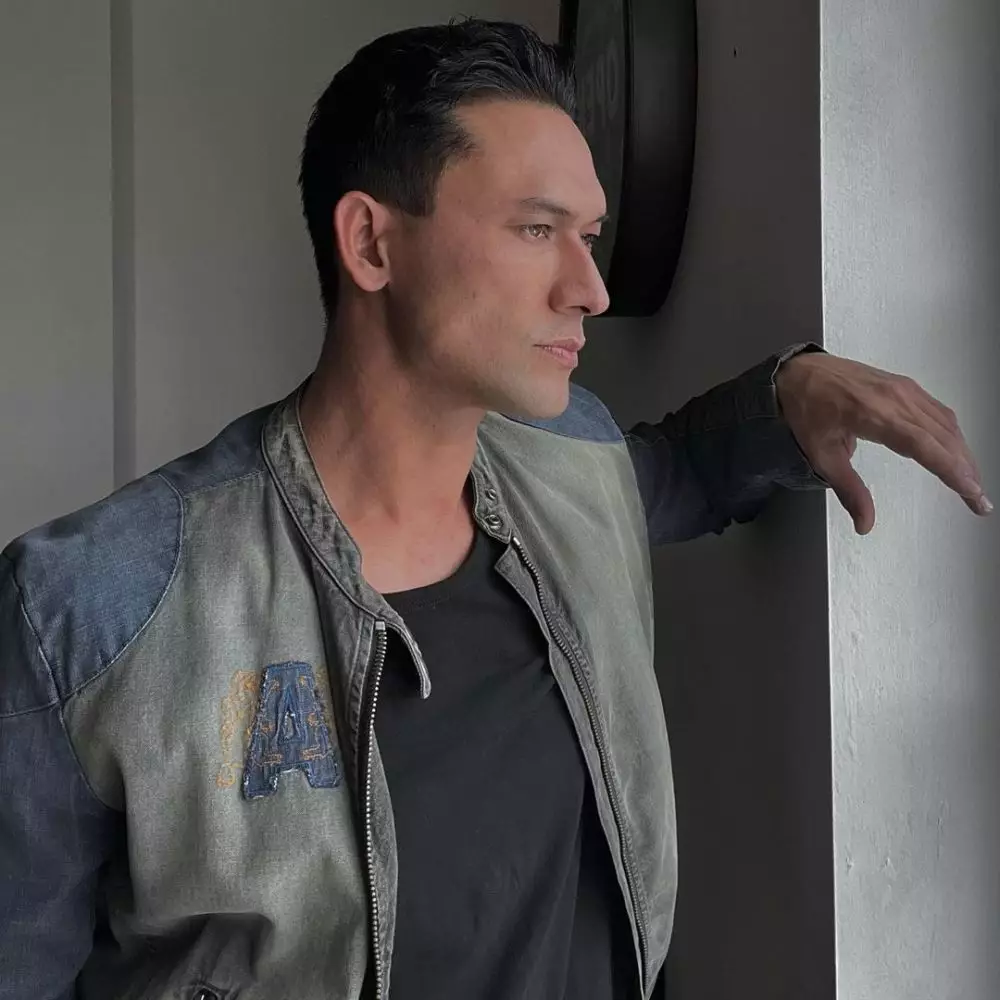 Kenali penyakit hipertiroid Berbagai sumber