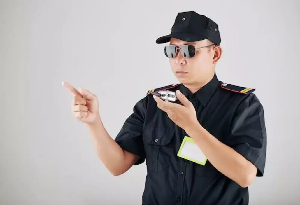 Contoh surat lamaran kerja satpam freepik.com